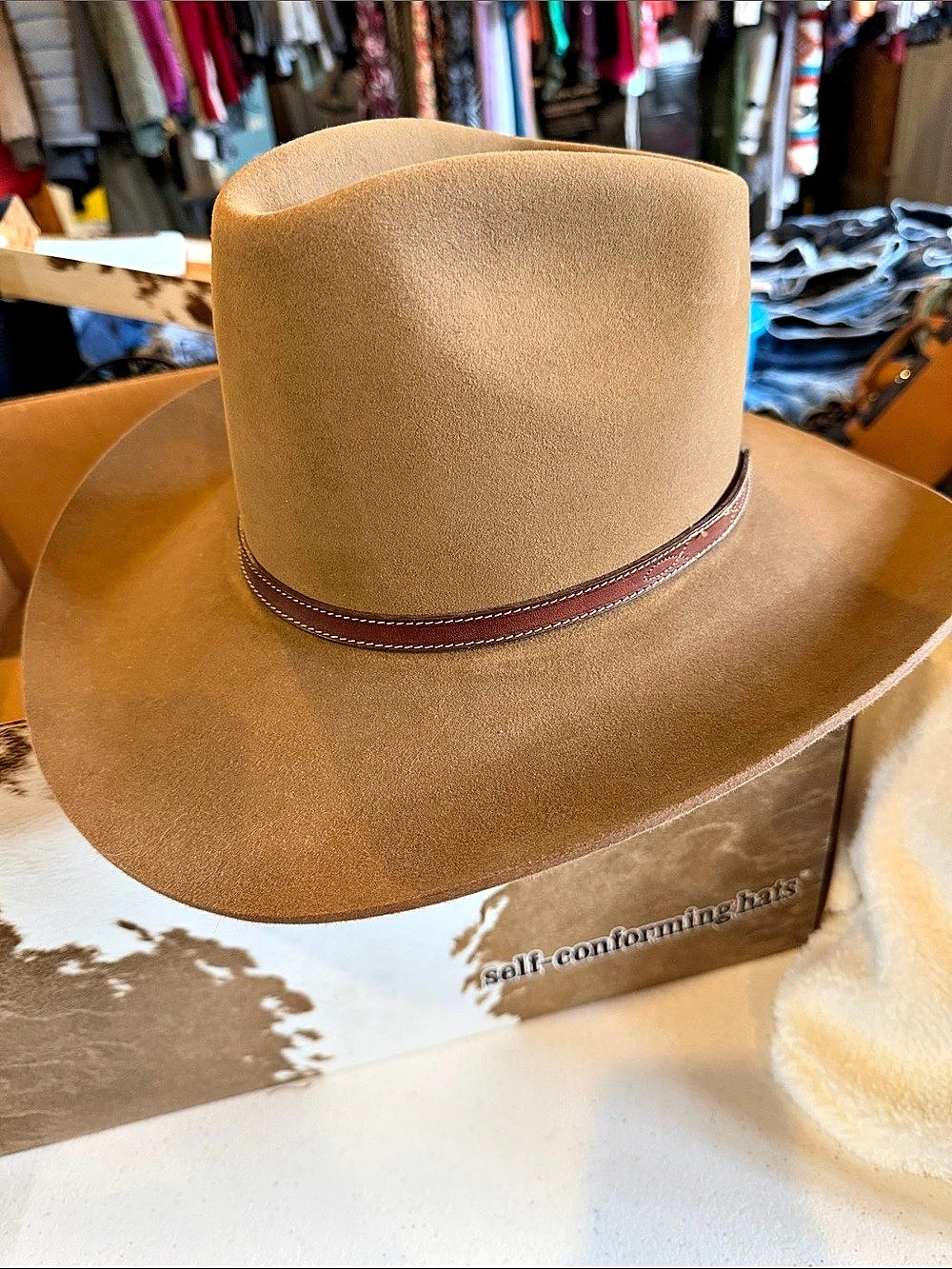 Resistol 4405XSP Western Felt Hat in Brown Size 6 7/8 Like New